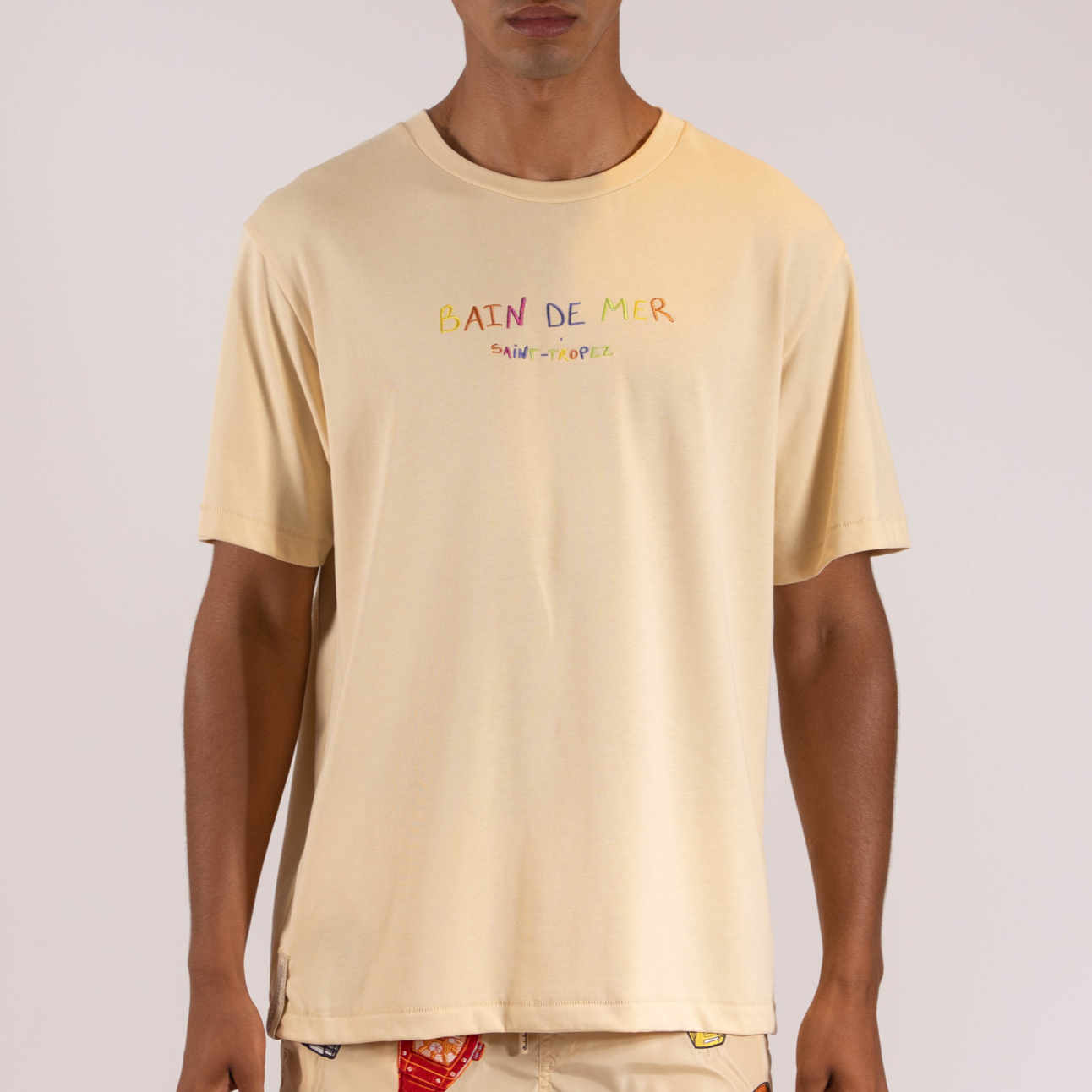 T-SHIRT ALL I NEED | SAND