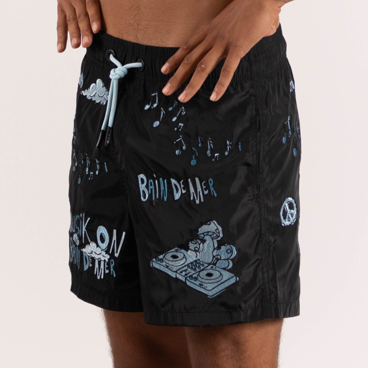 SWIMWEAR MUSIK ON BAINDEMER | BLACK